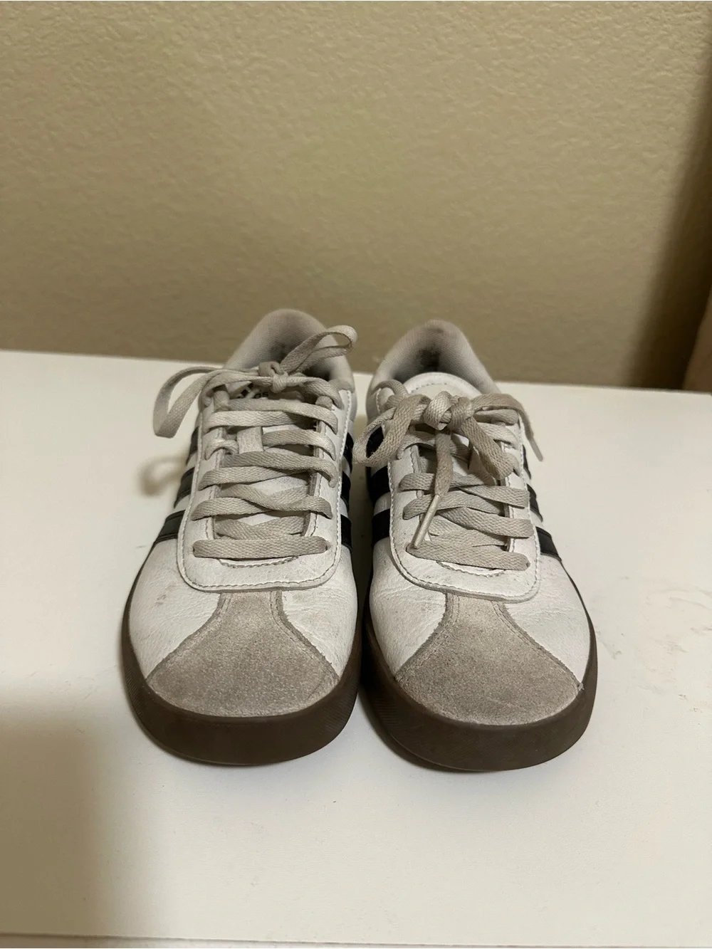 adidas low top